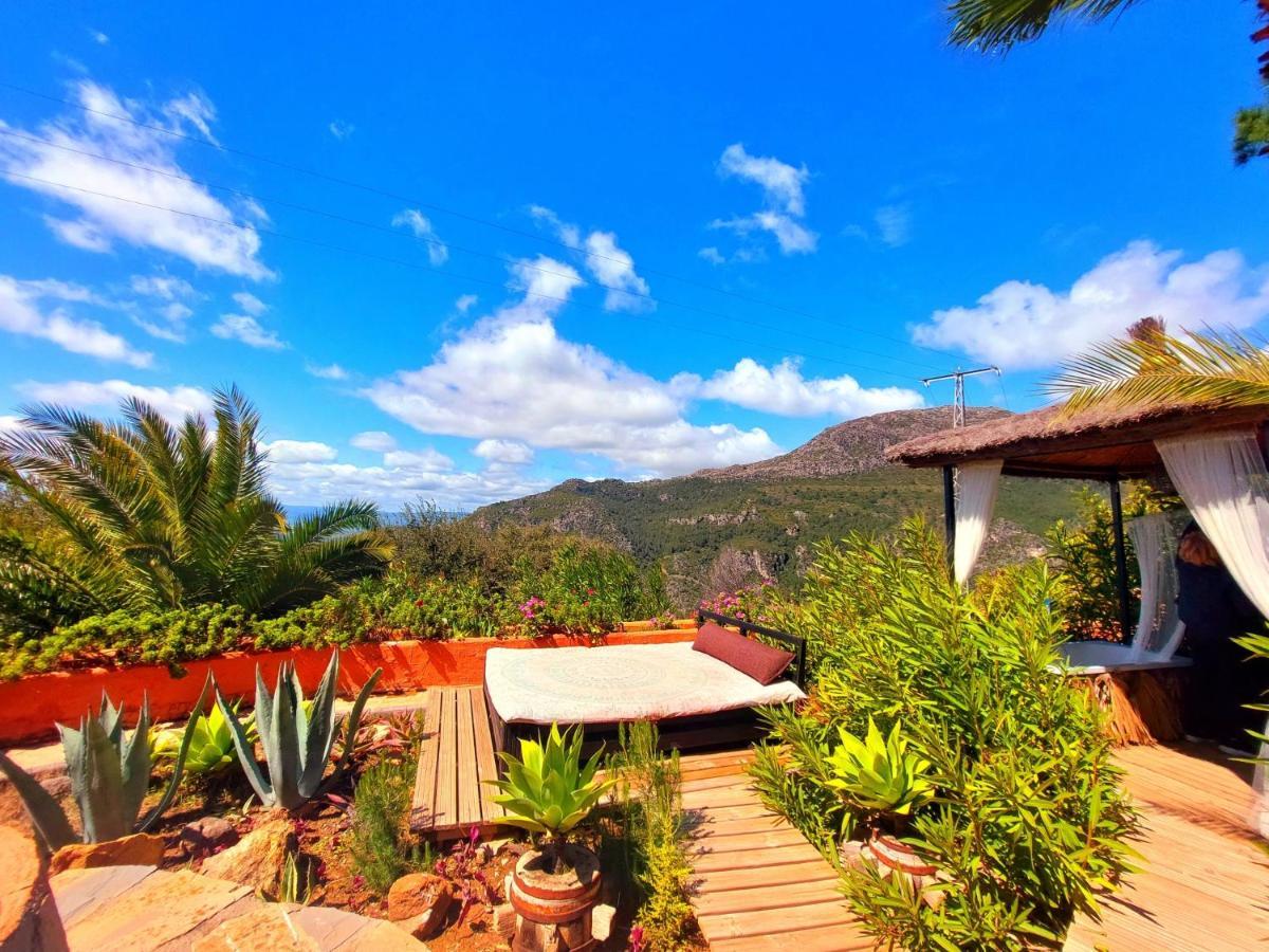 Hotel DDG Retreat Casares Exterior foto